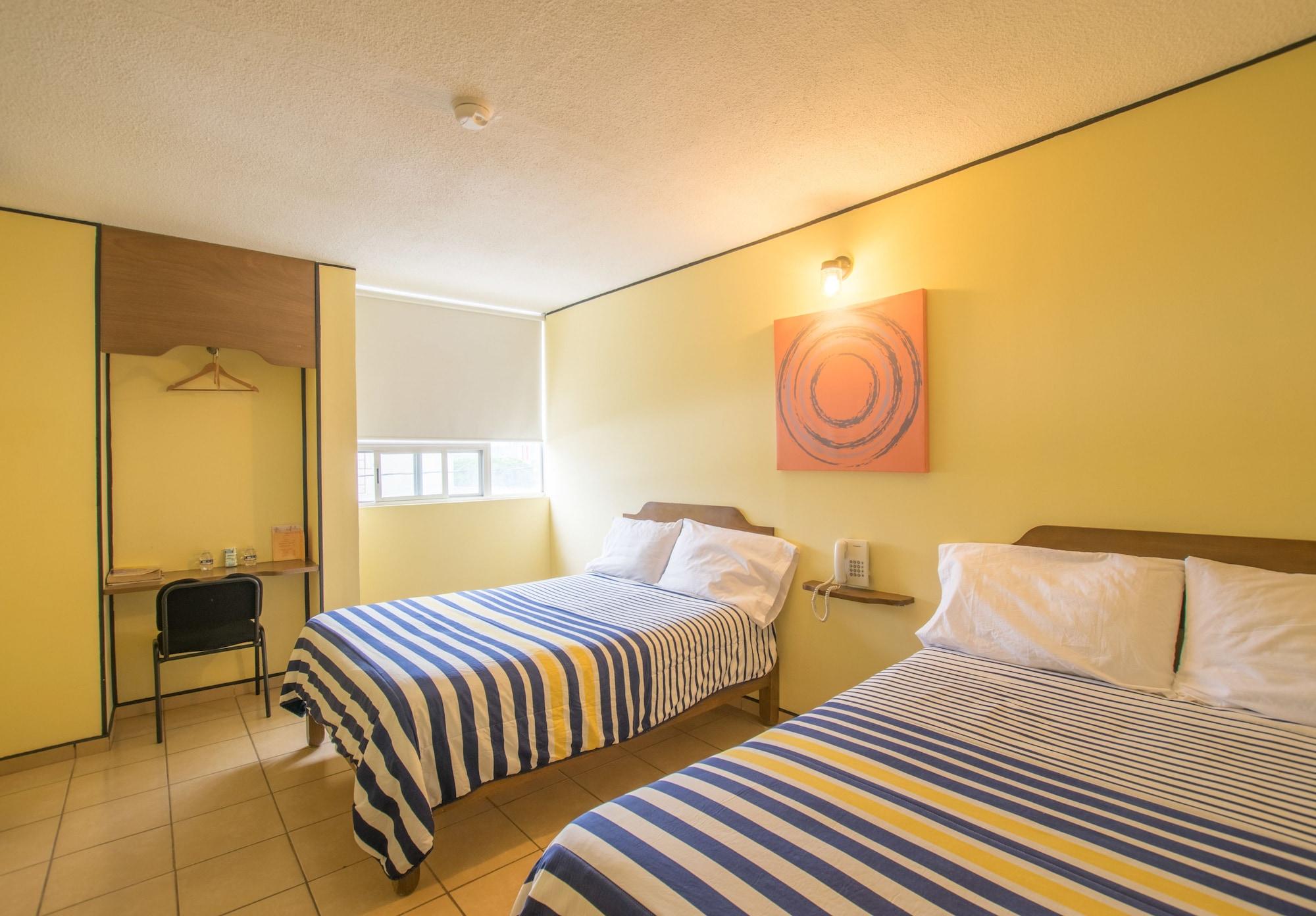Hotel Mateos 1215 เลออน ภายนอก รูปภาพ